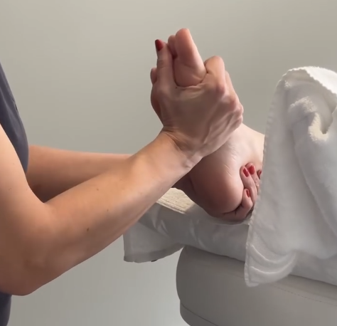 reflexologist-services